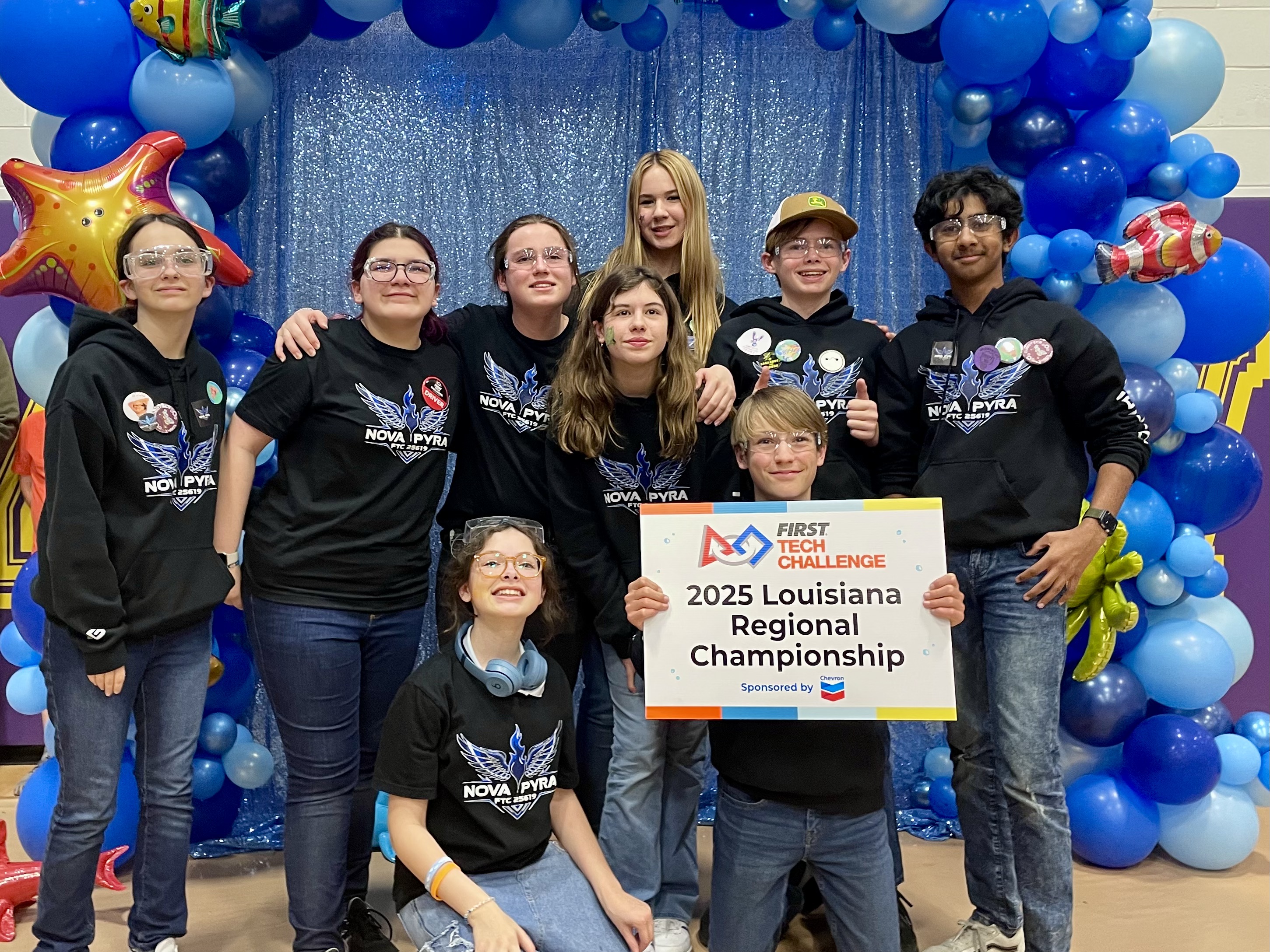 2024-2025 INTO THE DEEP State Championship Picture of Team